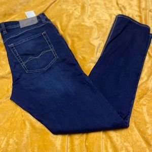 Men’s Mac Jeans “Jog’n Jeans”.  Size 34/32. EUC